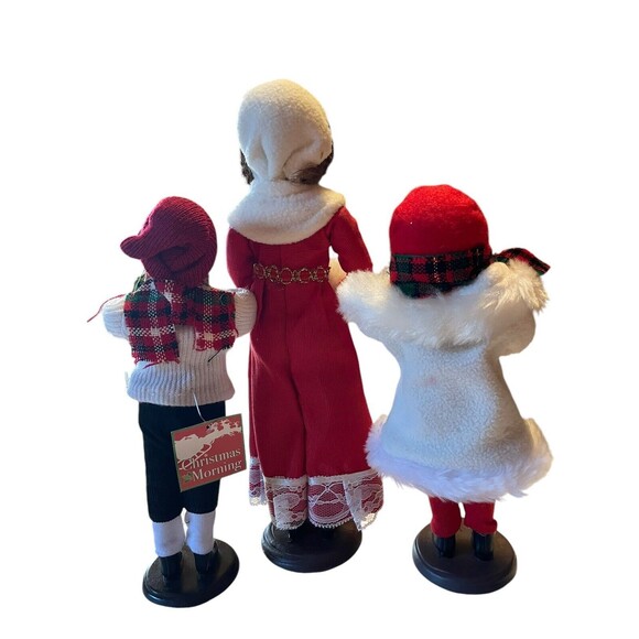 Christmas Carolers Figurines Lot Of 3 Woman, Boy And Girl Open Mouth 9-11” - Picture 6 of 7